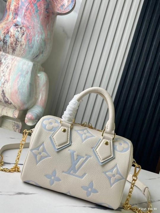 First bag LOUIS VUITTON BANDOULIÈRE SPEEDY 20 0707